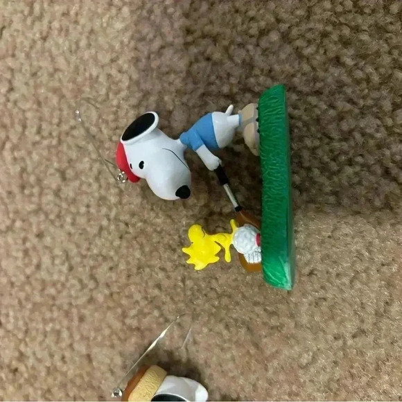 Lot Of 4 Hallmark Keepsake Peanut Collectors Series - Picture 6 of 11